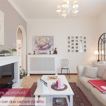 Nina Guest House Longare الغرفة الصورة