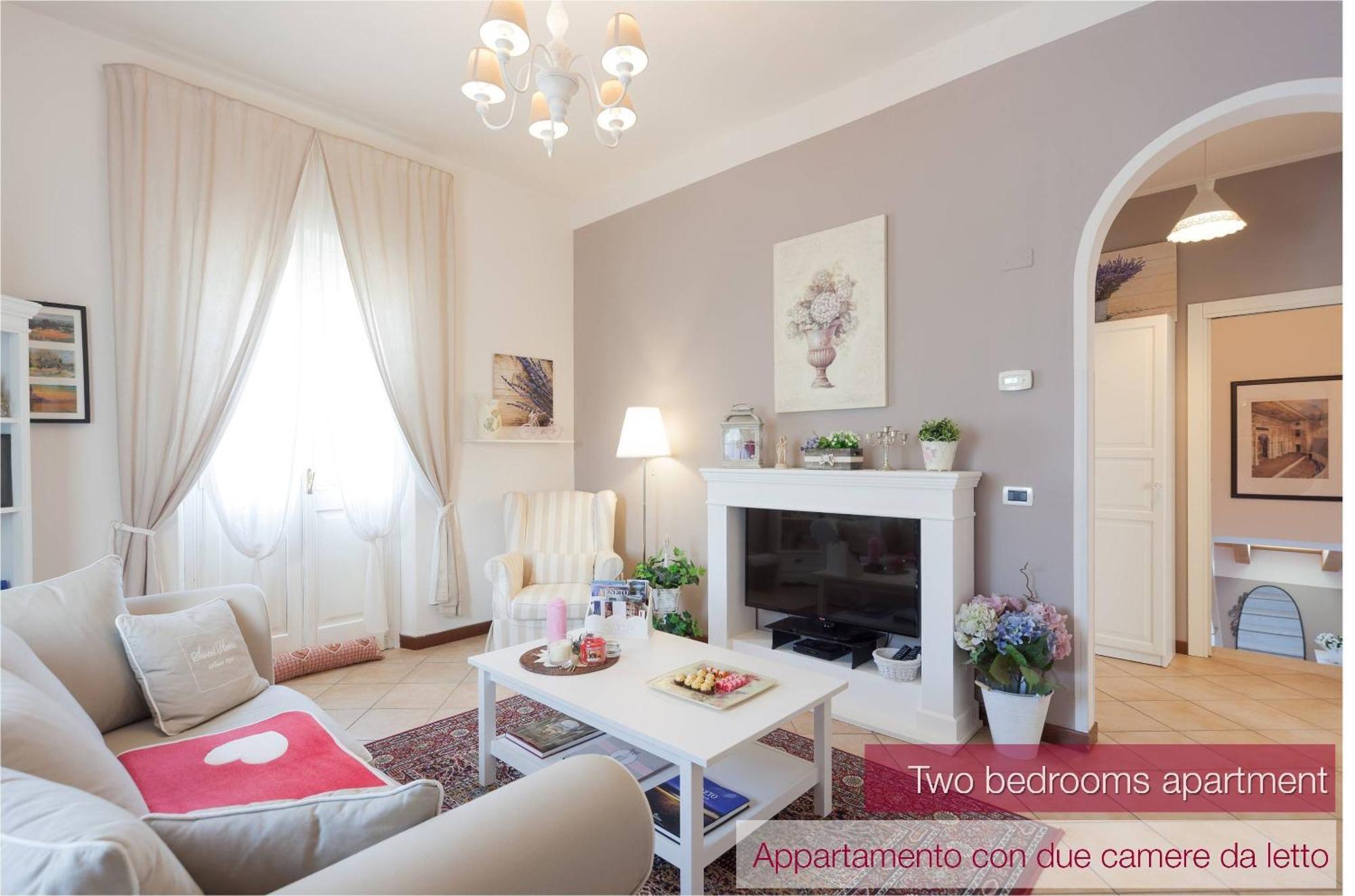 Nina Guest House Longare الغرفة الصورة