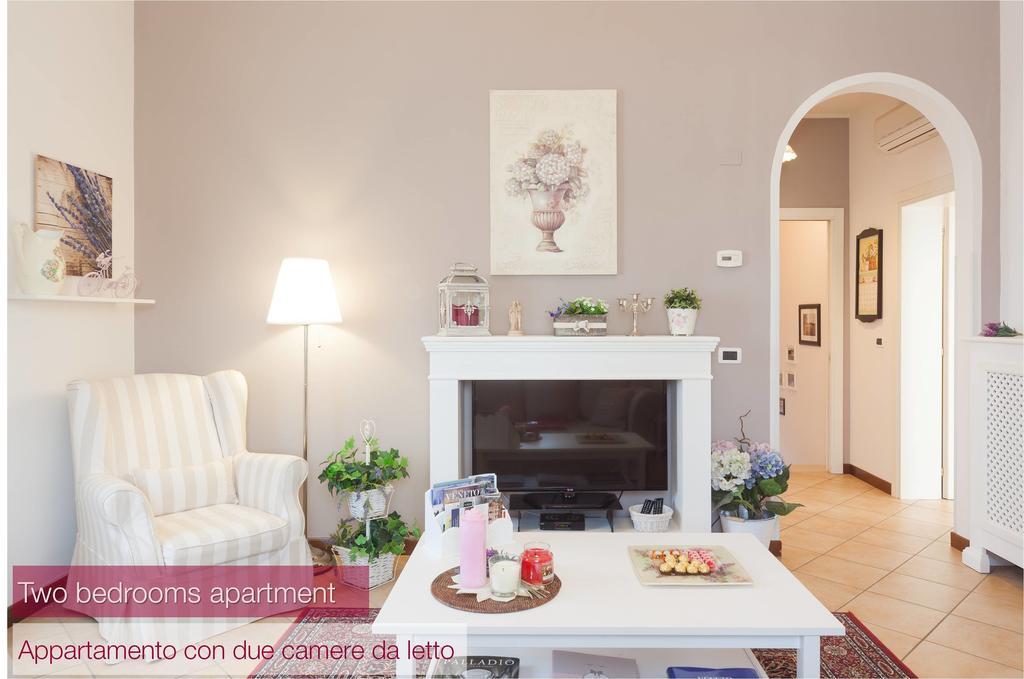 Nina Guest House Longare الغرفة الصورة